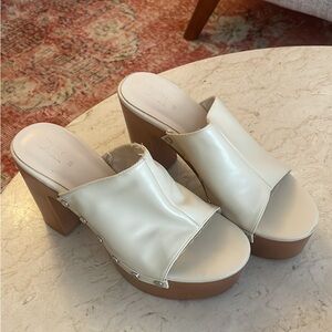 Zara cream platform sandals size 9